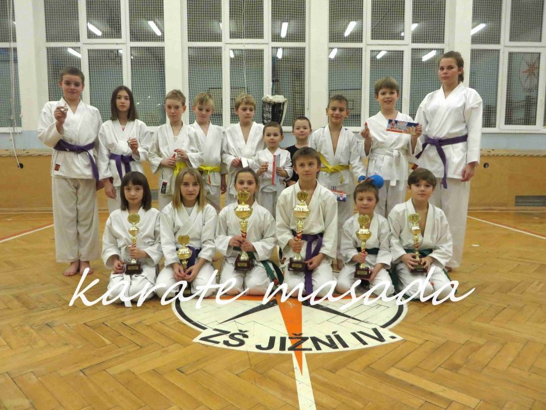 Veselé Vánoce a šťastný nový rok 2015 přeje Karate MASADA