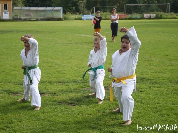 předcvičení kata team 